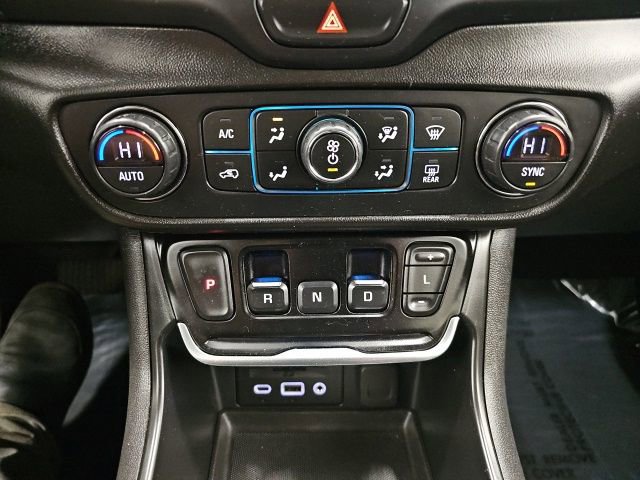 Used 2020 GMC Terrain SLT AWD/4WD image 24
