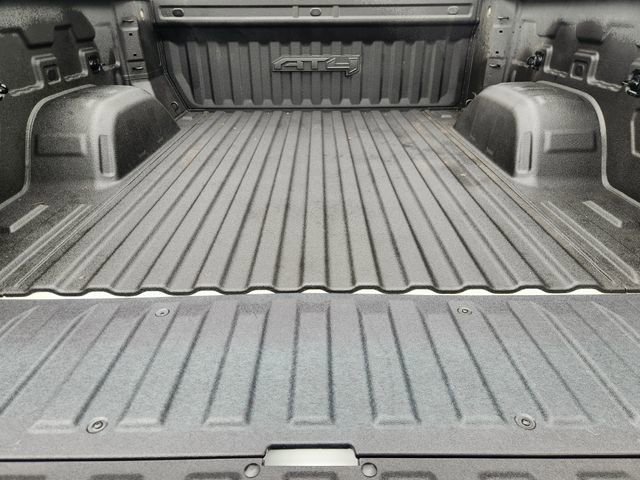 Used 2024 GMC Sierra 1500 AT4 w/ Technology Package AWD/4WD image 27