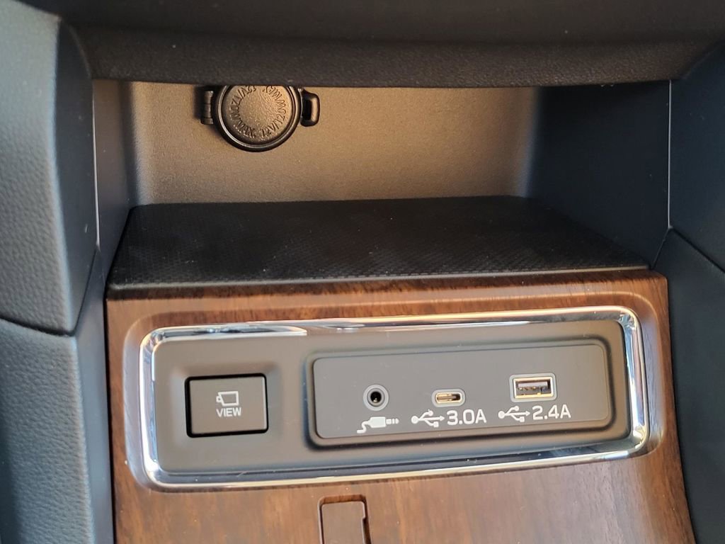 New 2025 Subaru Ascent Touring image 11