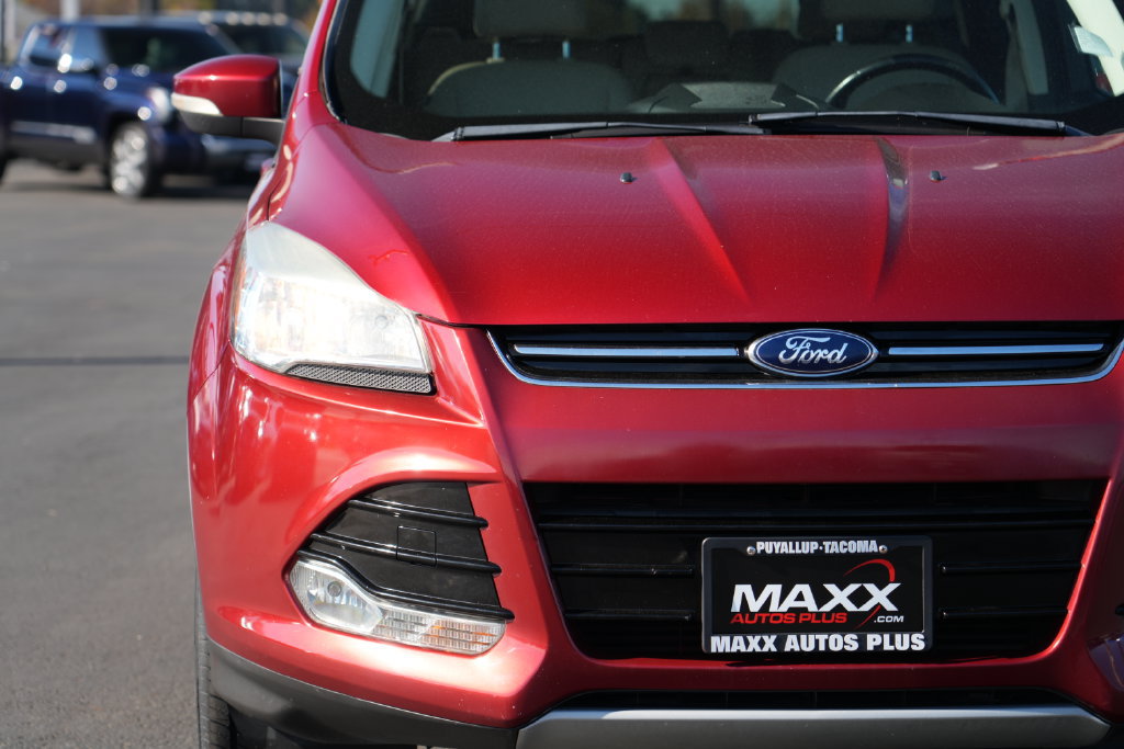 Used 2014 Ford Escape Titanium AWD/4WD image 5