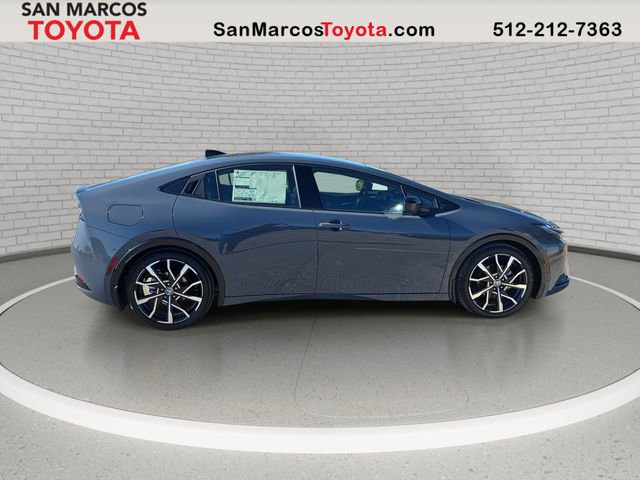 New 2026 Toyota Prius Plug-In Hybrid image 4