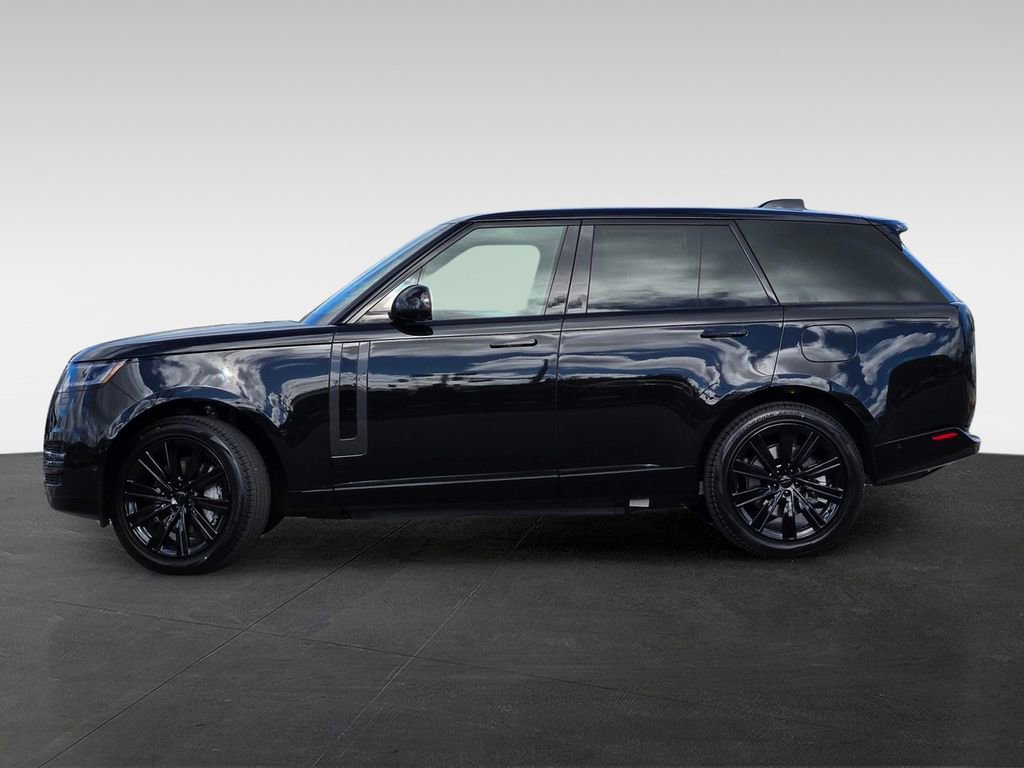 New 2026 Land Rover Range Rover SE image 3
