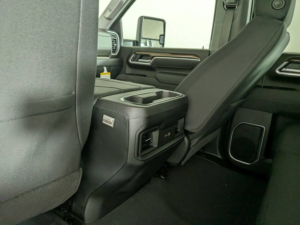 New 2026 Chevrolet Silverado 3500 LT AWD/4WD image 29