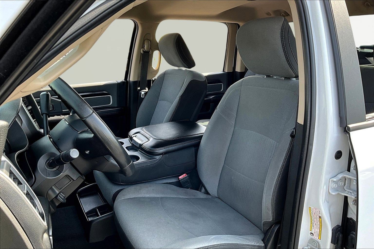 Used 2019 RAM 2500 Big Horn image 20