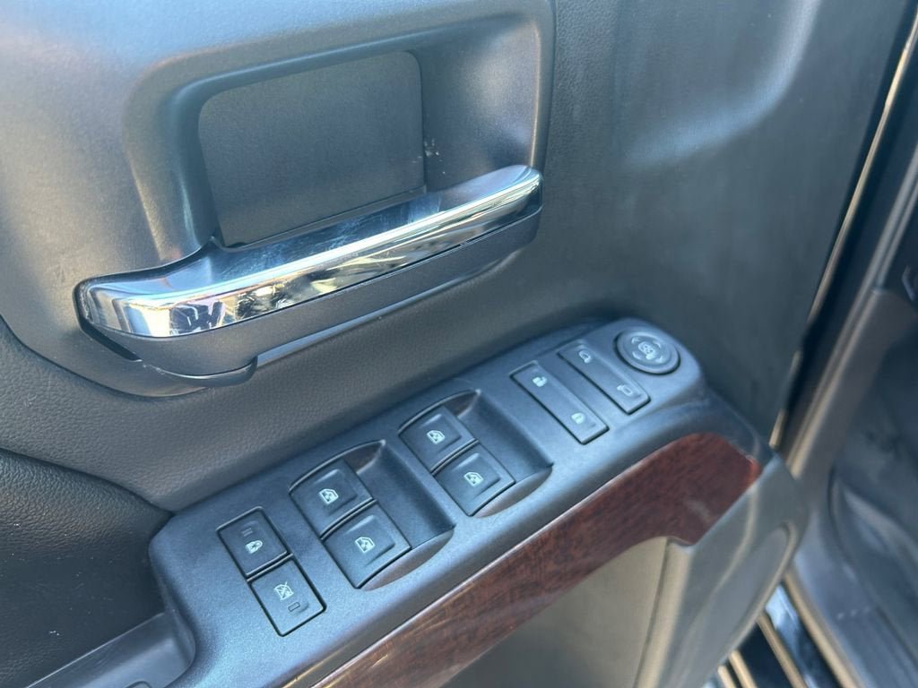 Used 2017 GMC Sierra 1500 SLE w/ SLE Value Package AWD/4WD image 22