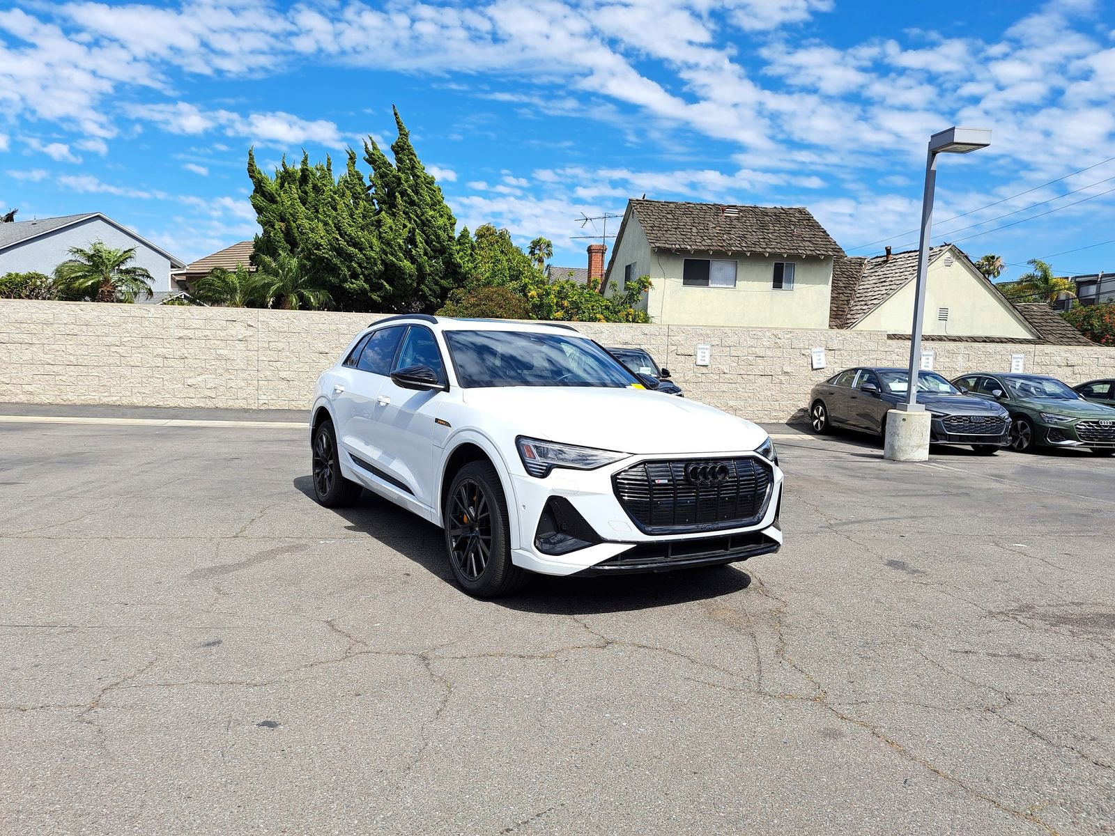 Used 2023 Audi e-tron Chronos w/ Chronos Package AWD/4WD image 3