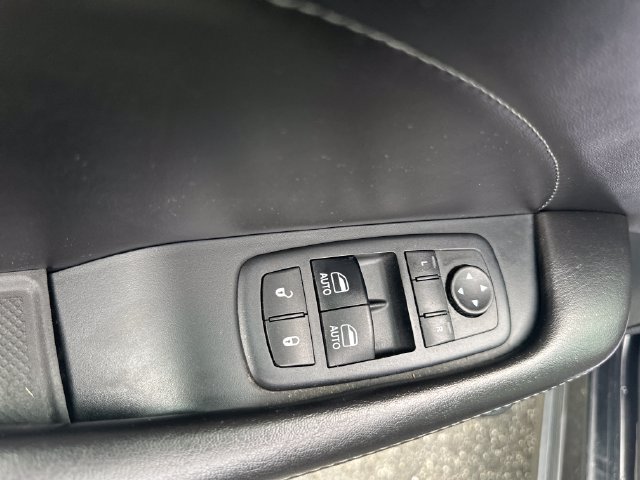 Used 2018 Dodge Challenger GT w/ Driver Convenience Group AWD/4WD image 11