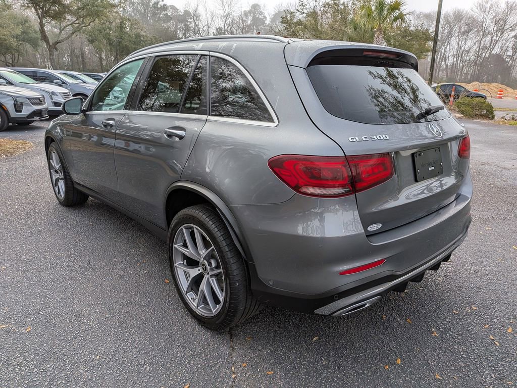 Used 2021 Mercedes-Benz GLC 300 4MATIC w/ AMG Line image 6