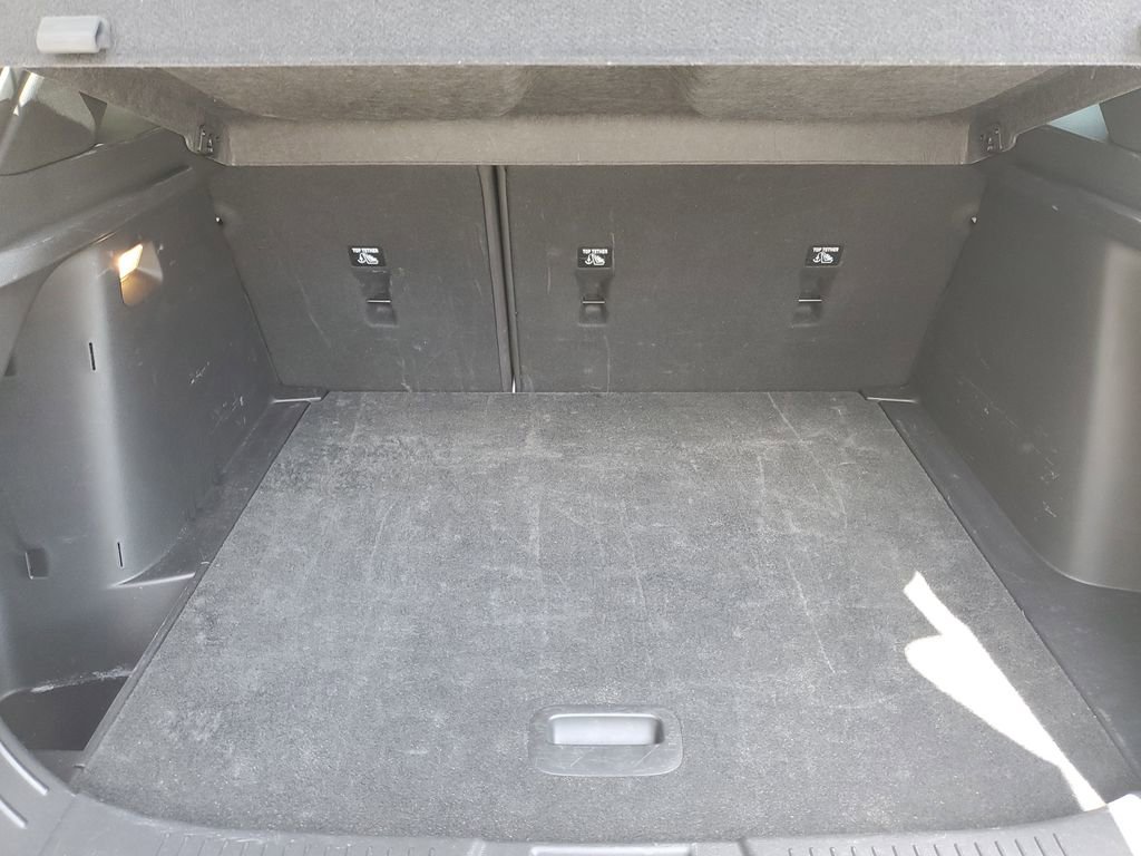 Used 2024 Chevrolet Trax RS FWD image 9