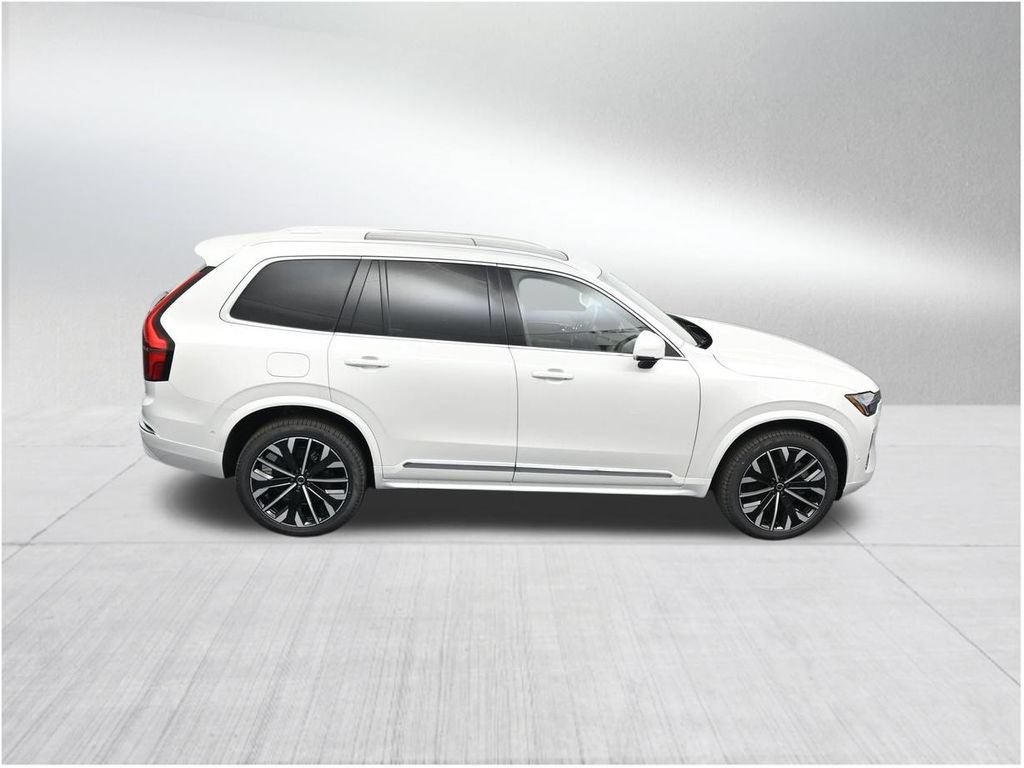 New 2026 Volvo XC90 T8 Plus w/ Protection Package Premier AWD/4WD image 14