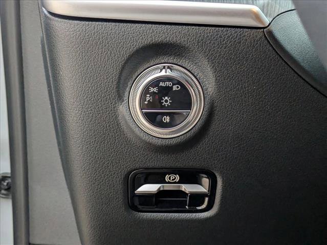 New 2026 Mercedes-Benz C 300 Sedan image 12