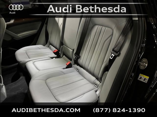 Used 2023 Audi Q5 2.0T Premium Plus w/ Premium Plus Package AWD/4WD image 30