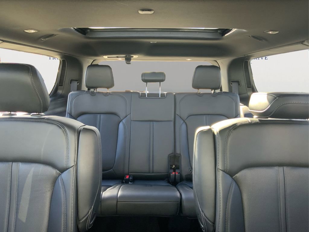 New 2025 Jeep Wagoneer Series II image 28