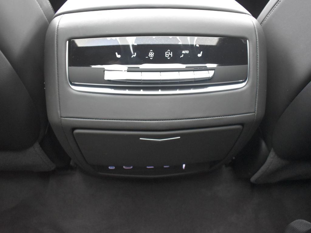 Certified 2025 Cadillac Escalade V w/ LPO, ONYX Package image 31