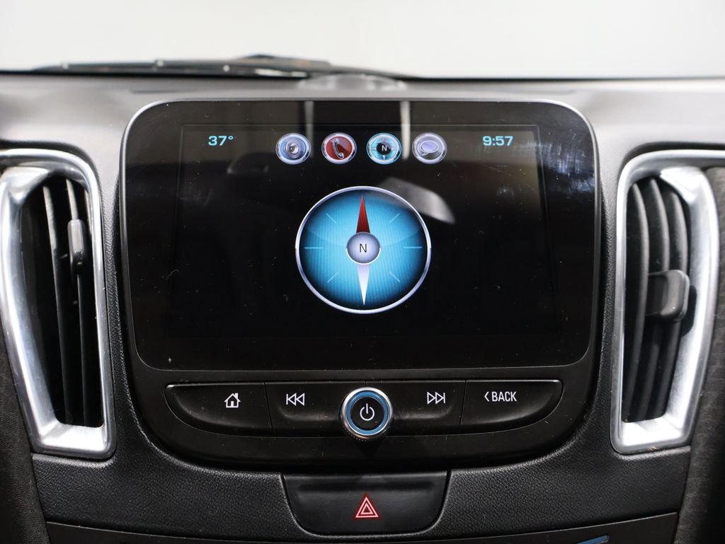 Used 2018 Chevrolet Malibu LT image 26