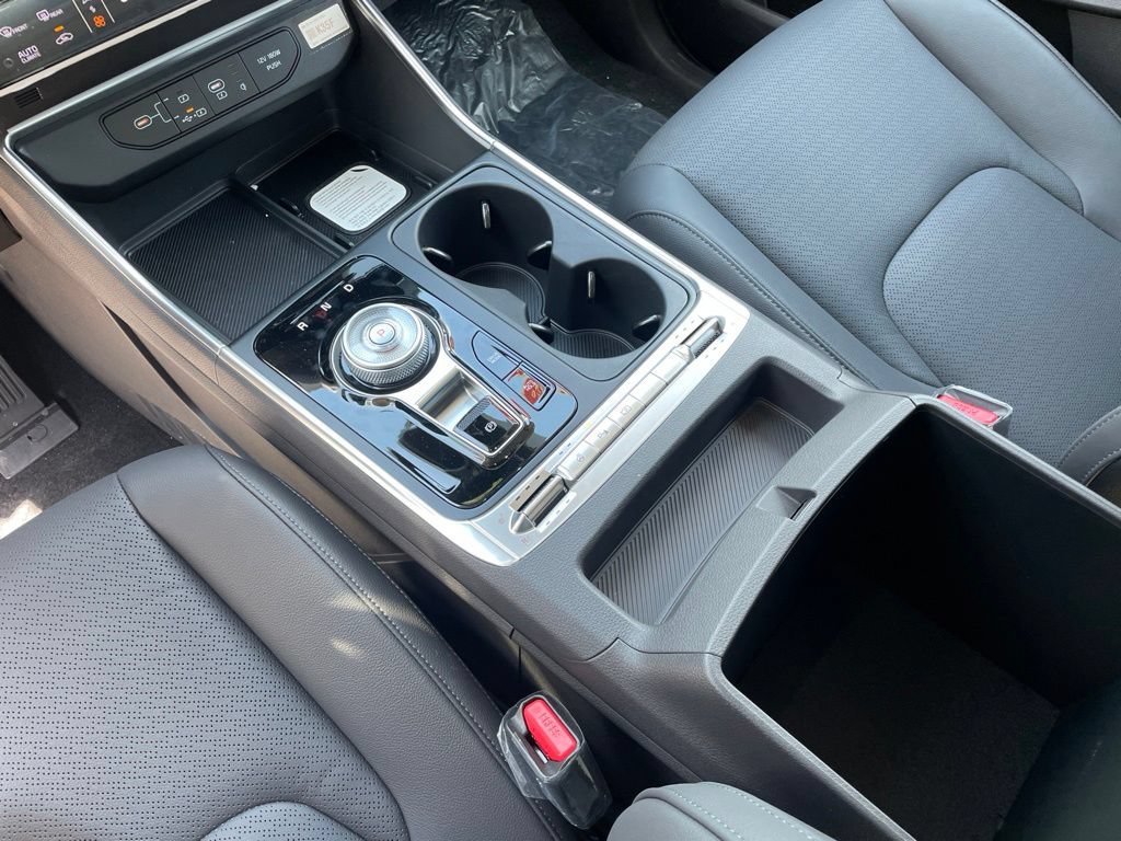 New 2026 Kia Carnival SX Prestige FWD image 9