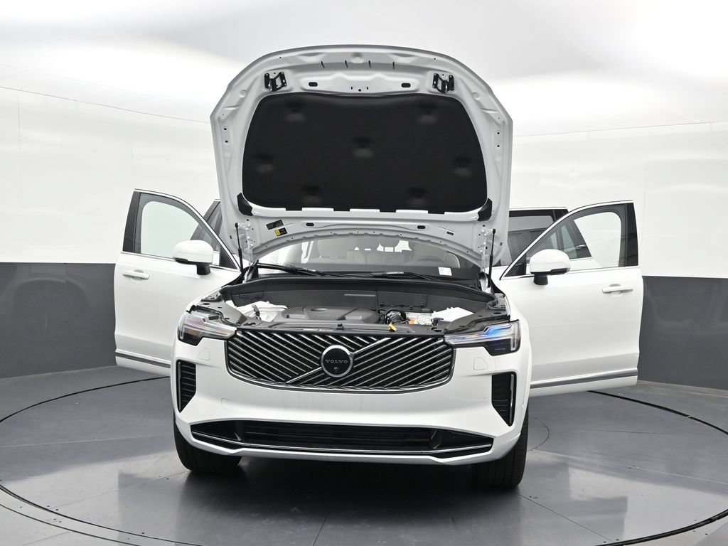New 2026 Volvo XC90 T8 Plus AWD/4WD image 34