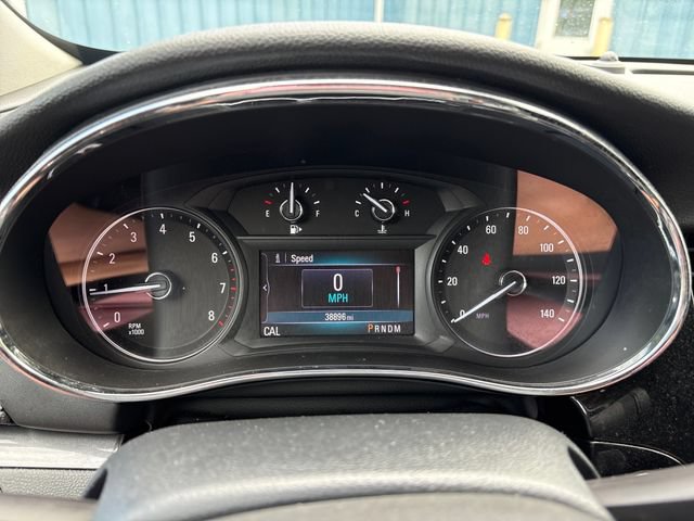 Used 2021 Buick Encore Preferred w/ Safety Package II AWD/4WD image 13