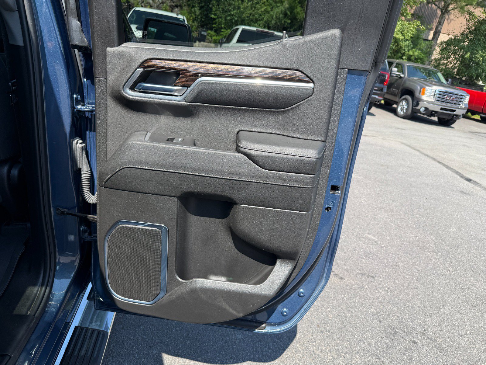 Certified 2024 GMC Sierra 1500 SLE AWD/4WD image 21