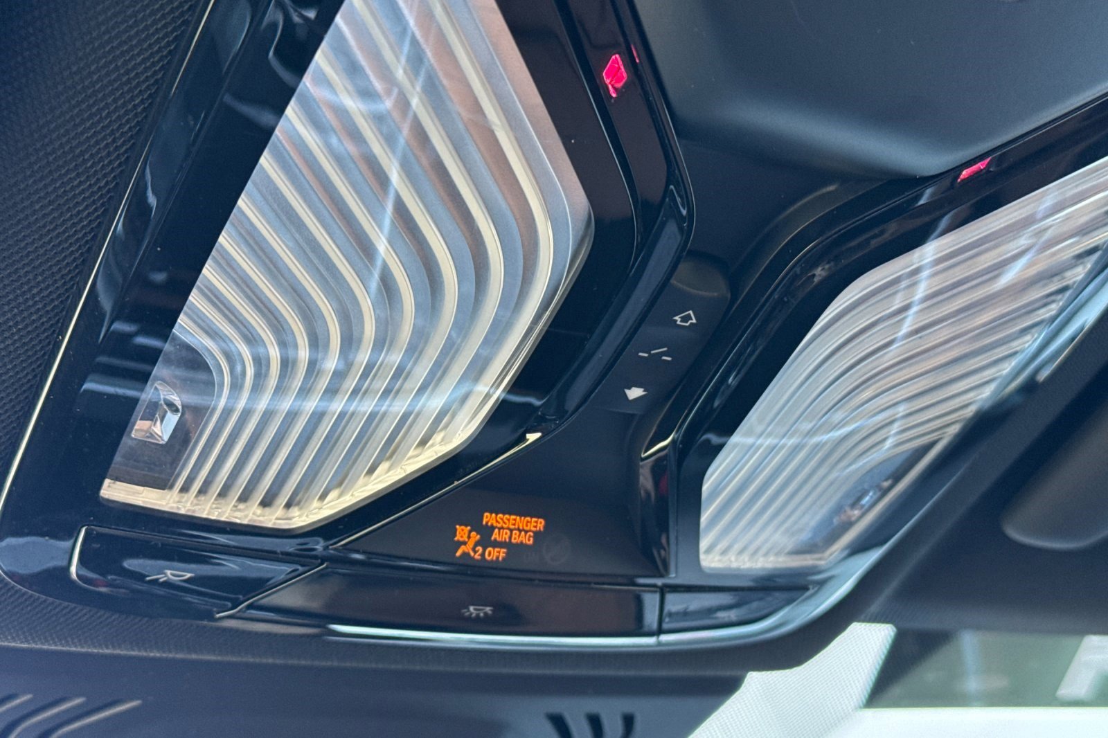 Certified 2024 BMW 330e RWD image 22