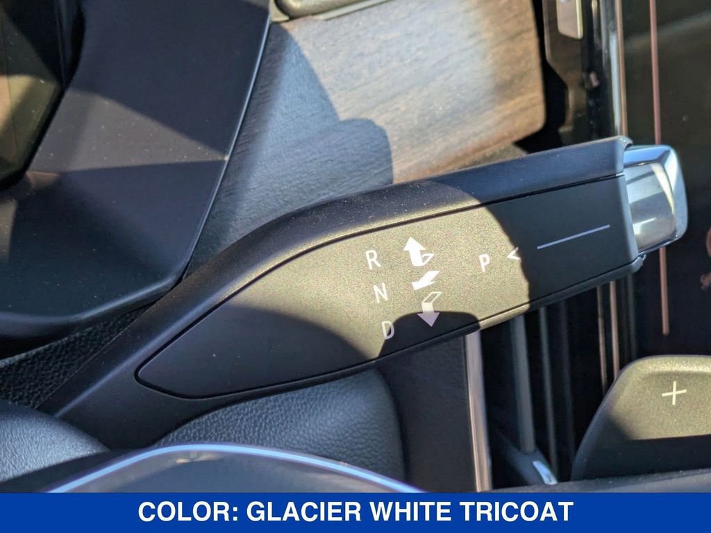 New 2026 GMC Acadia Denali Ultimate w/ LPO, Floor Liner Package image 30