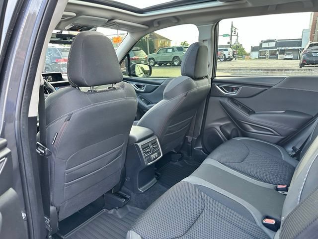 Used 2020 Subaru Forester Premium AWD/4WD image 21