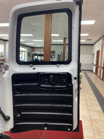 Used 2023 GMC Savana 2500 w/ Driver Convenience Package image 8