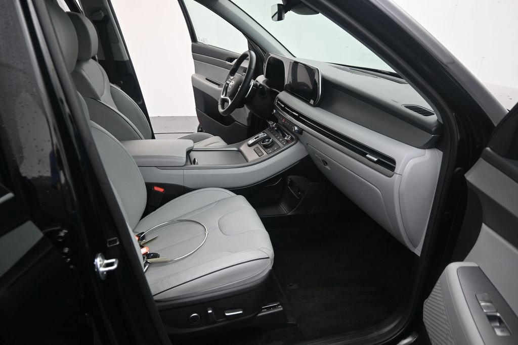 Used 2025 Hyundai Palisade SEL FWD image 20