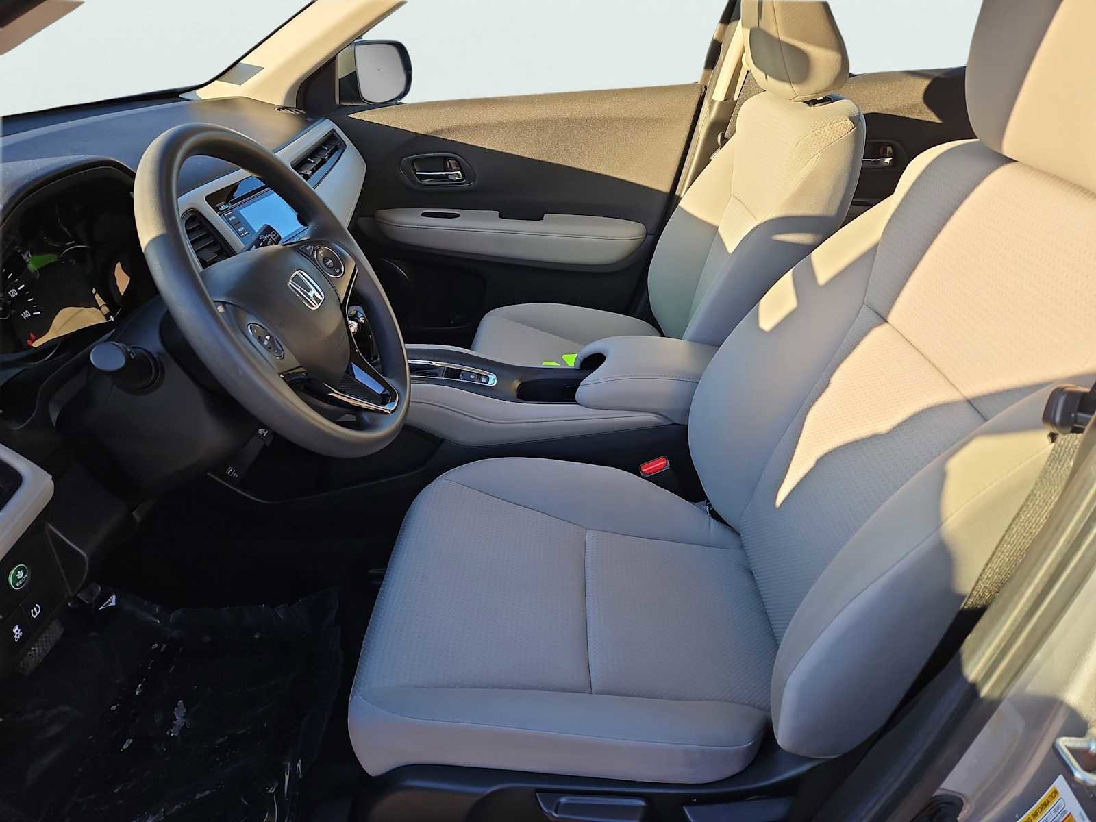 Certified 2020 Honda HR-V LX image 25