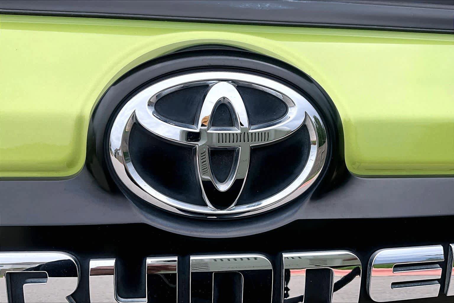Used 2022 Toyota 4Runner TRD Pro AWD/4WD image 31