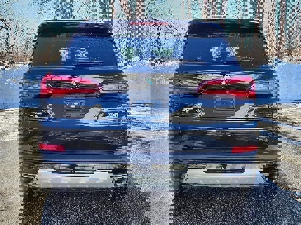 Used 2023 BMW X5 xDrive40i w/ Premium Package image 6