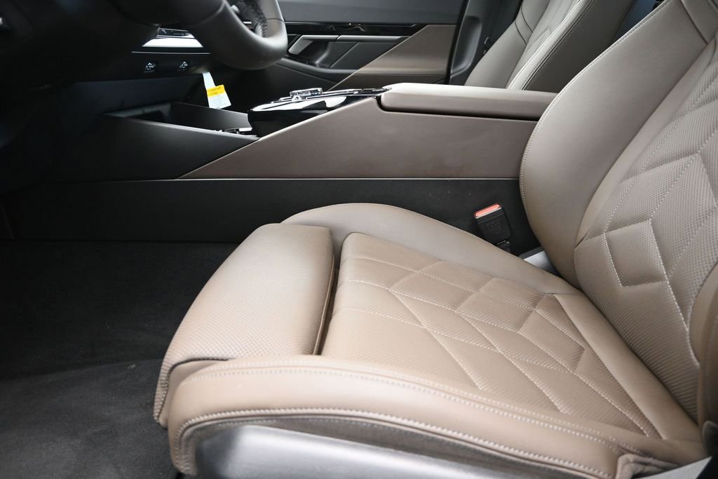 Certified 2026 BMW 530i RWD image 13