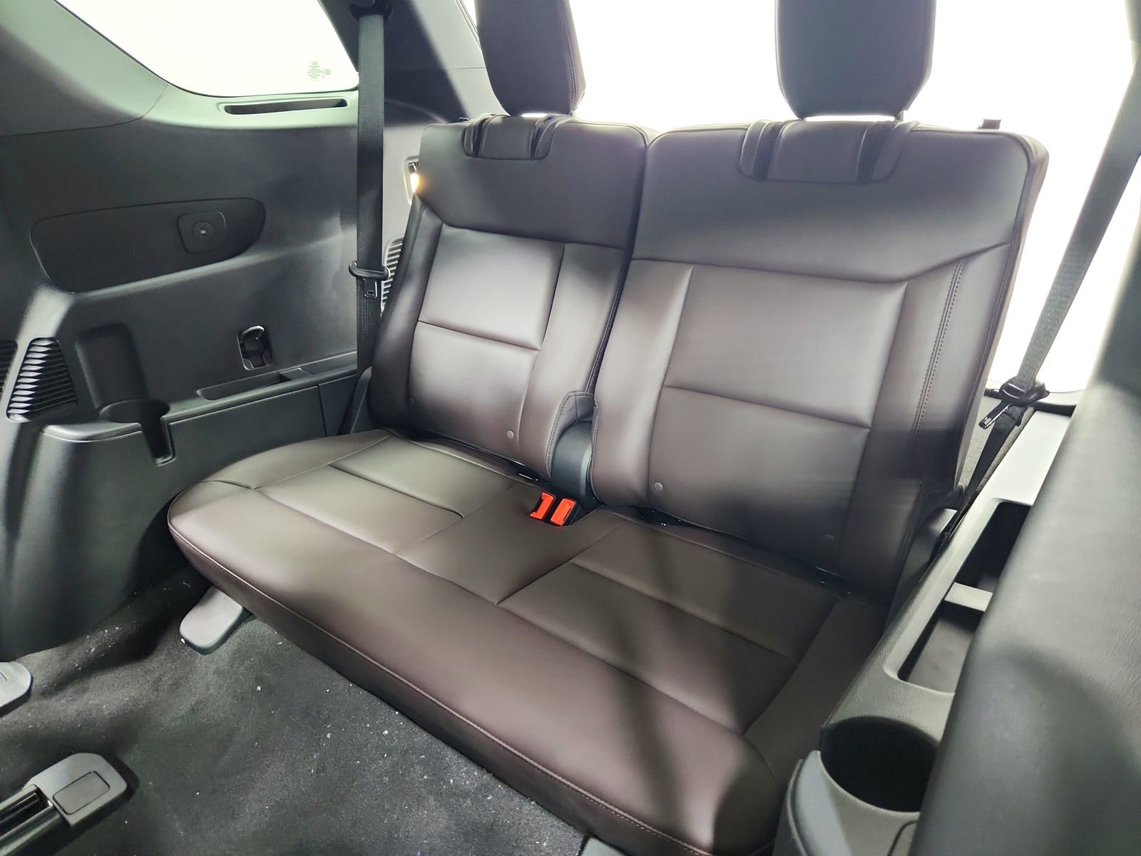 New 2026 Ford Explorer Platinum image 36