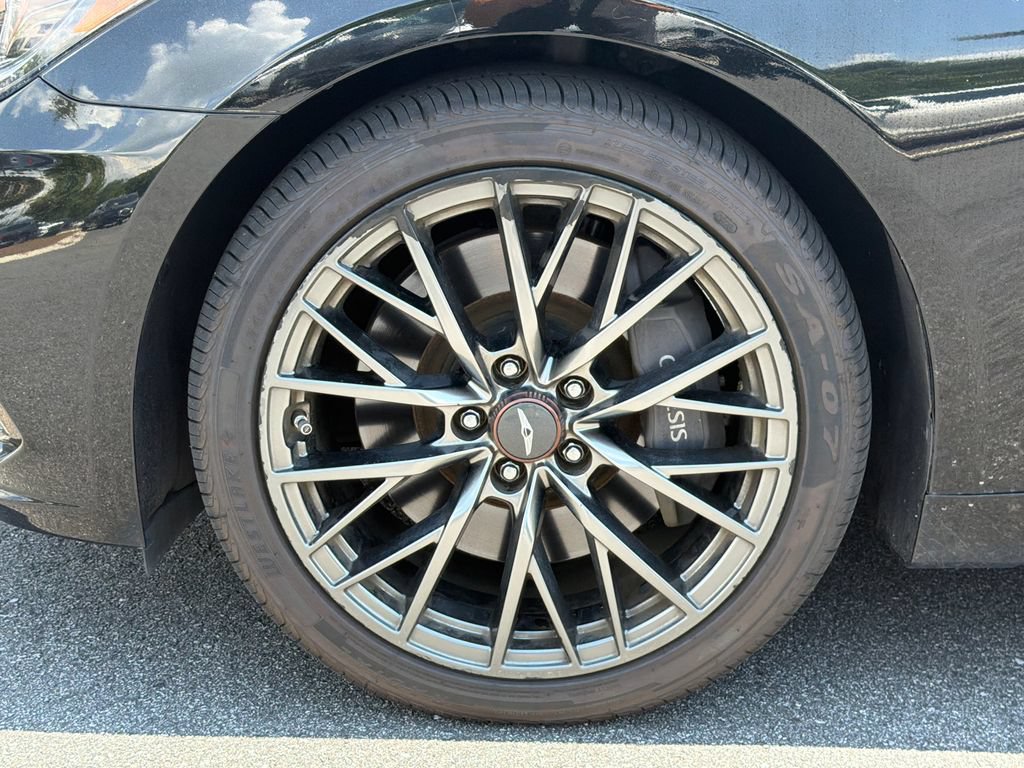 Used 2018 Genesis G80 3.3T Sport RWD image 13