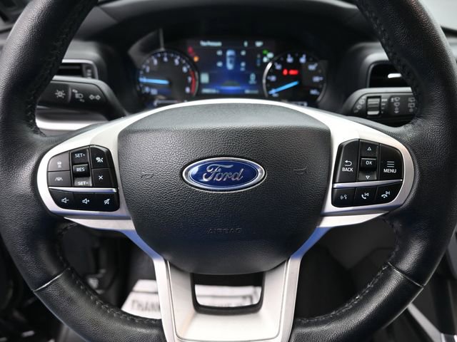 Used 2023 Ford Explorer XLT w/ Equipment Group 202A image 21