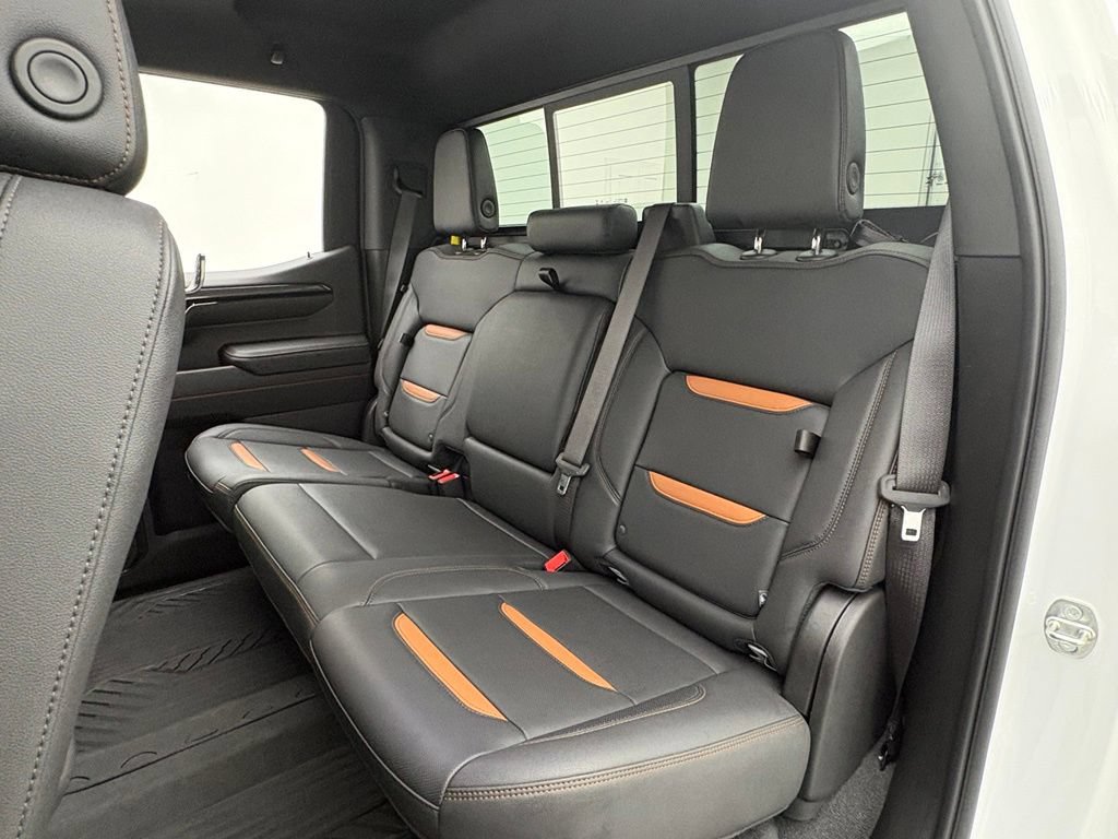 Used 2024 GMC Sierra 1500 AT4 w/ AT4 Premium Package AWD/4WD image 41