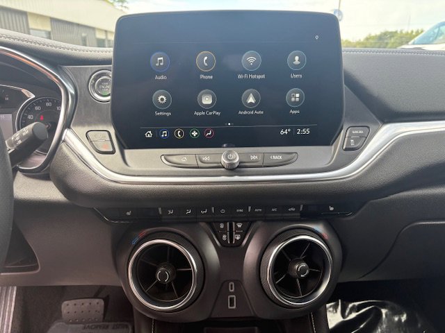 Used 2025 Chevrolet Blazer LT w/ Convenience Package image 12