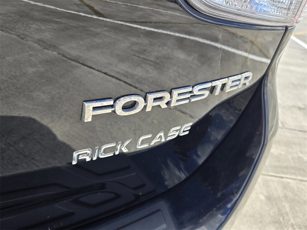 Used 2020 Subaru Forester Premium image 15