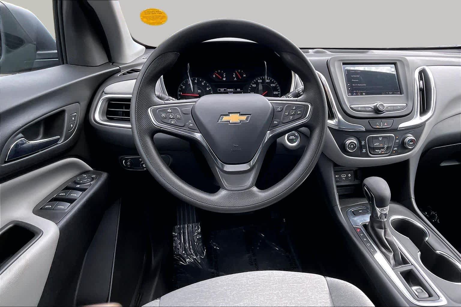 Used 2024 Chevrolet Equinox LS w/ Driver Confidence II Package AWD/4WD image 5