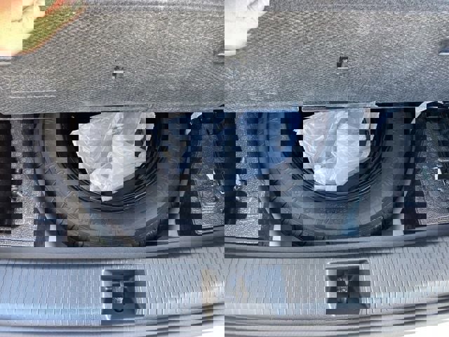 New 2025 Volkswagen Tiguan SE R-Line image 63