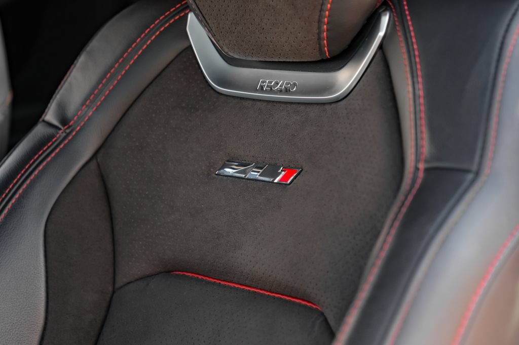 Used 2022 Chevrolet Camaro ZL1 RWD image 41