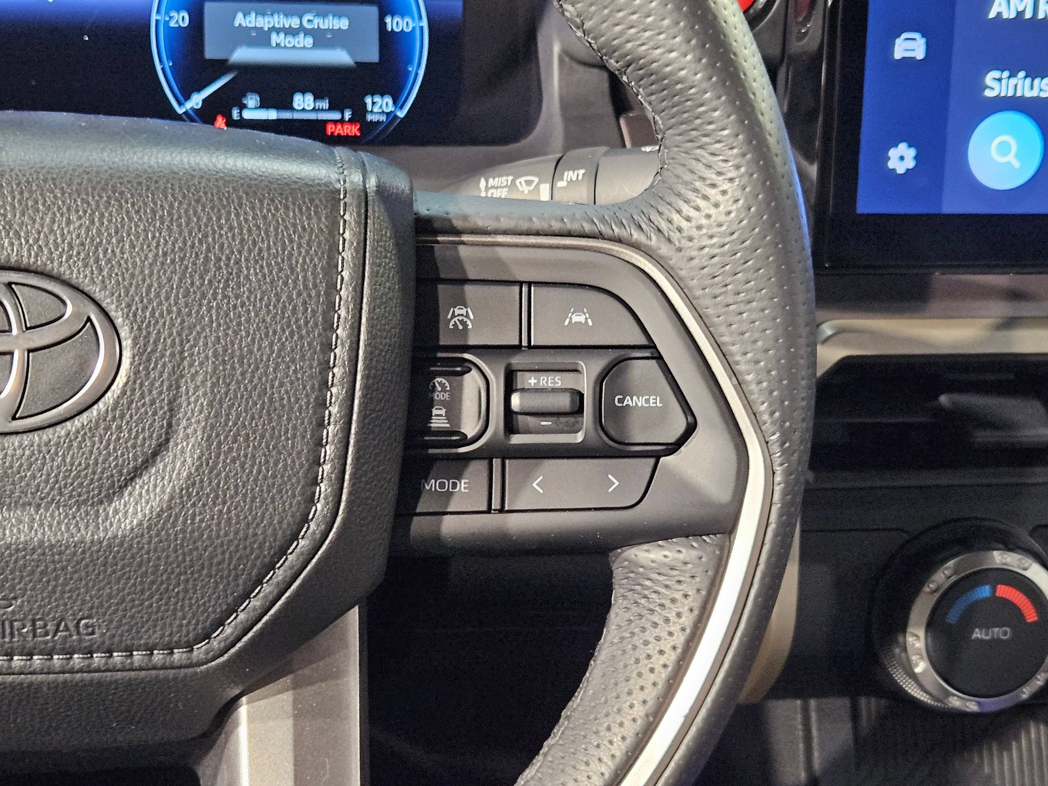 Certified 2025 Toyota Tacoma TRD Sport AWD/4WD image 28