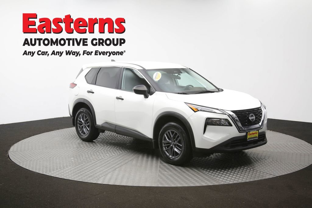 Used 2023 Nissan Rogue S AWD/4WD image 49