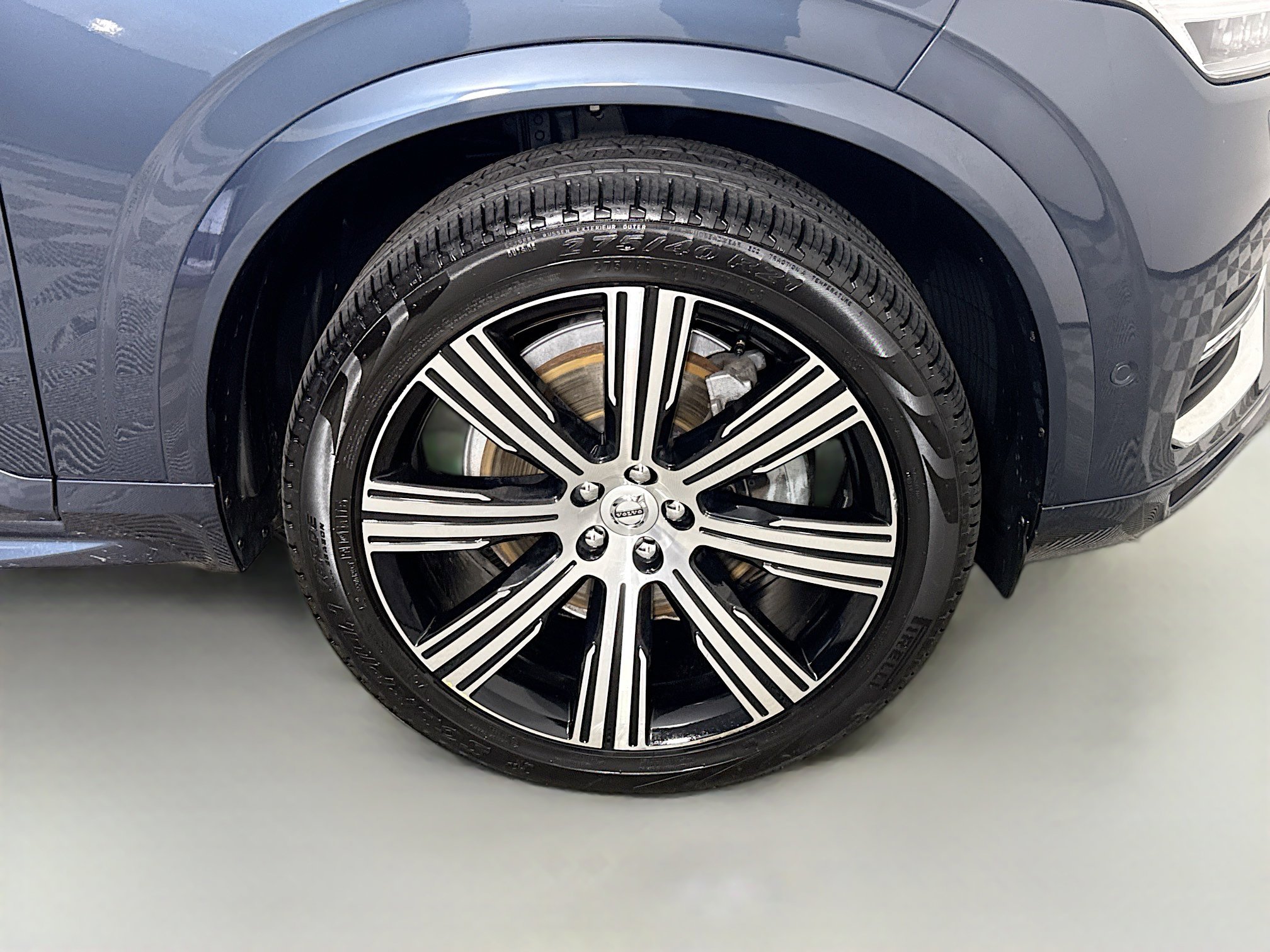 Used 2022 Volvo XC90 T6 Inscription w/ Advanced Package AWD/4WD image 32