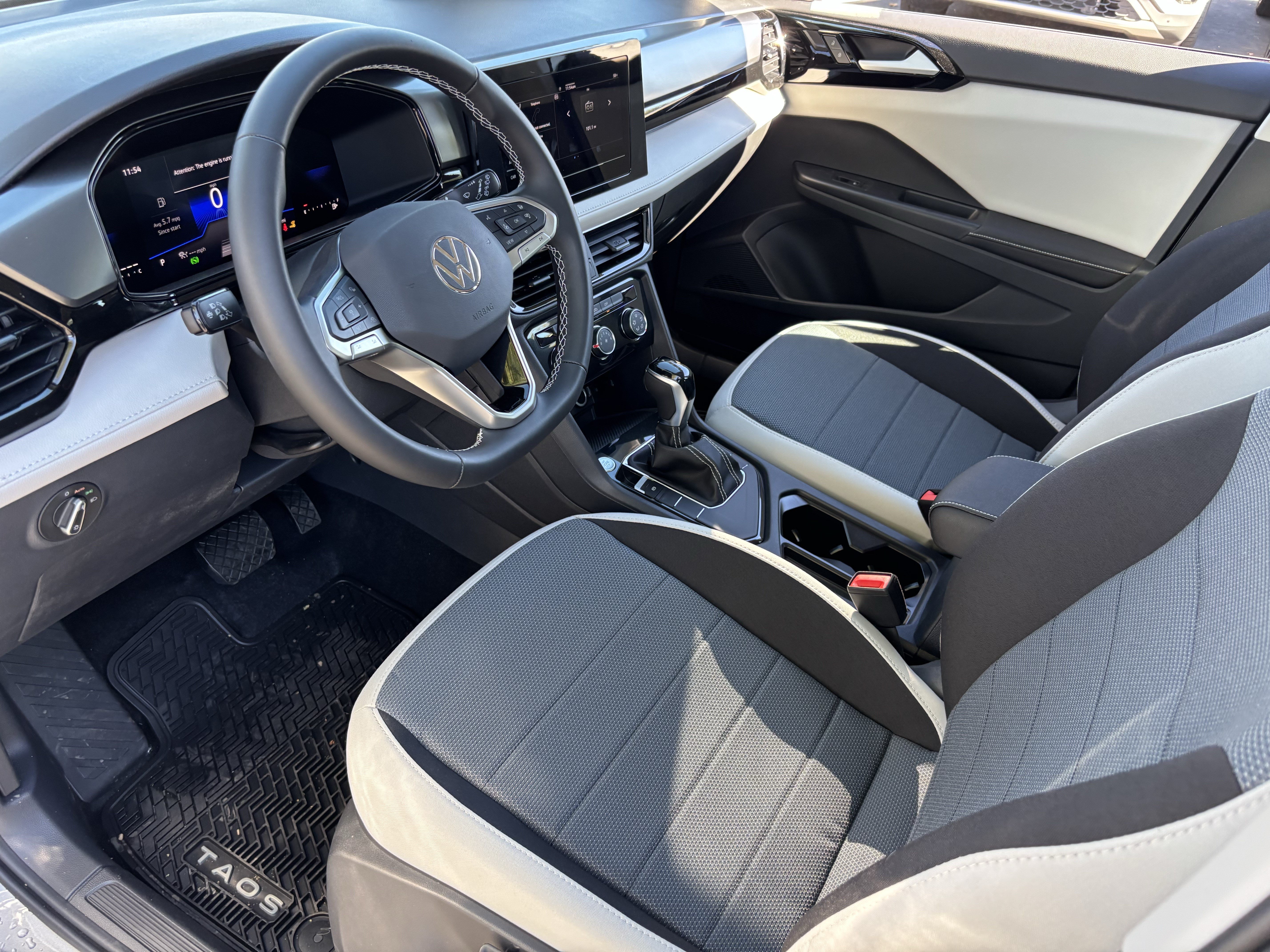 New 2026 Volkswagen Taos S FWD image 15