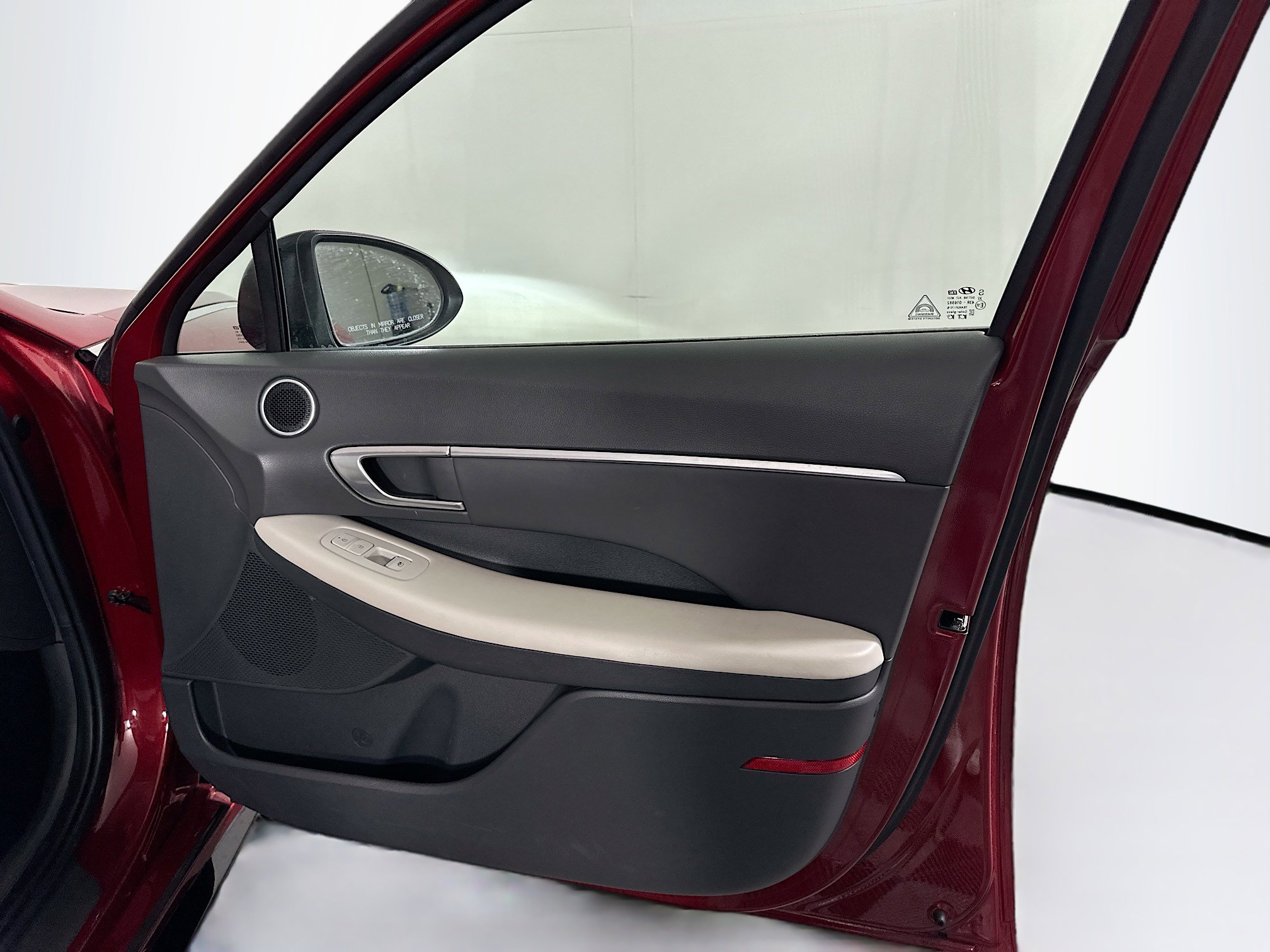 Used 2023 Hyundai Sonata SEL FWD image 31