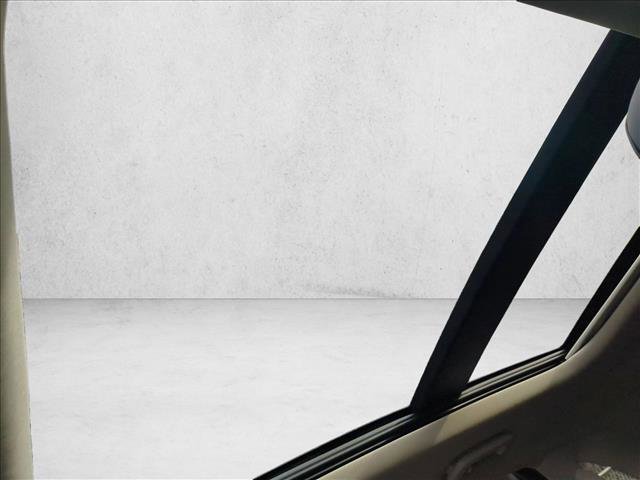 Used 2020 Ford Edge SEL w/ Convenience Package image 16