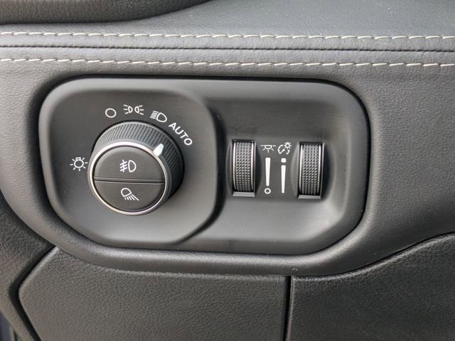 New 2026 RAM 2500 Rebel w/ Rebel Level 2 Equipment Group image 15