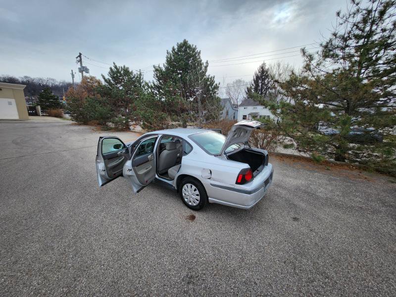 Used 2004 Chevrolet Impala w/ Preferred Equipment Group image 28