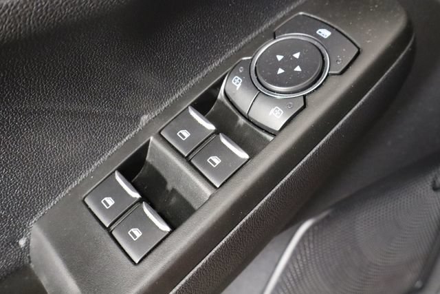 Used 2022 Ford Escape SE w/ SE Sport Appearance Package FWD image 19